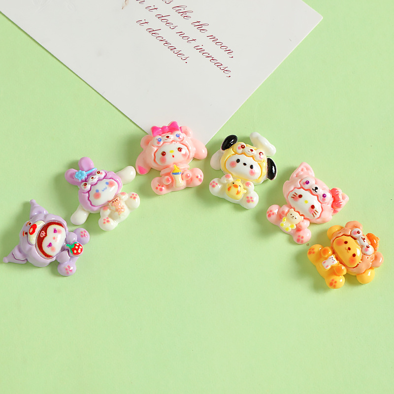18/20PCS Cute Cartoon Animals  - Resin Art Phone Case review and price