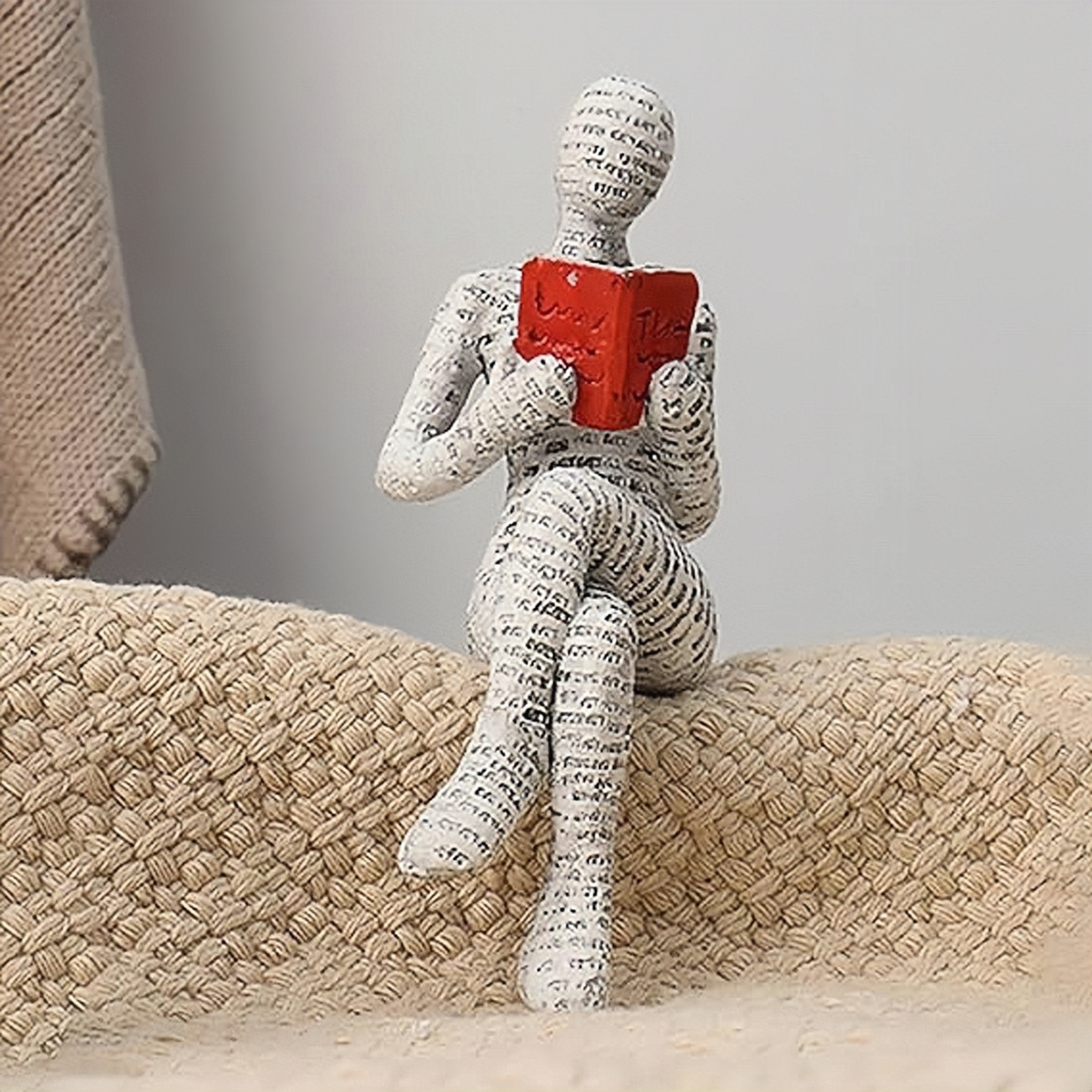 1Pc, Reading Paper Pulp Woman  - Resin Art And Design review and price